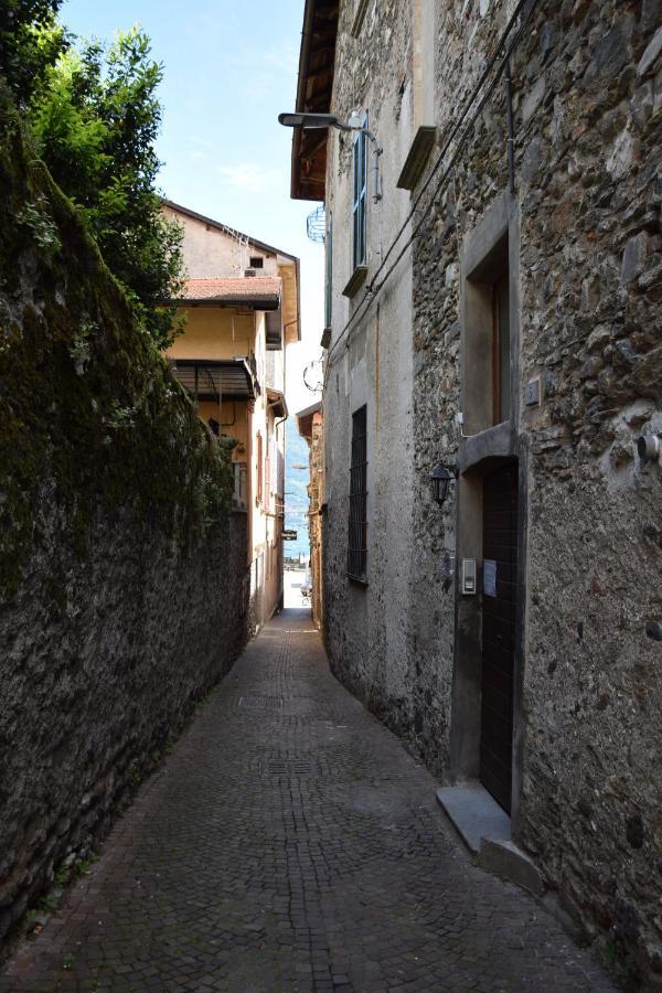 Guest house Alloggio D'epoca In Centro Storico A Dongo